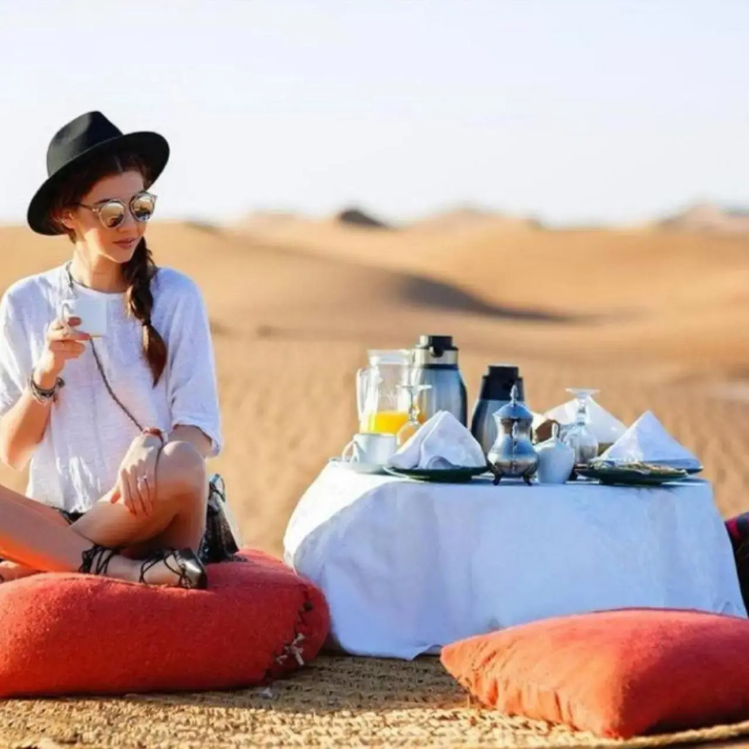 Sahara Luxury Camp