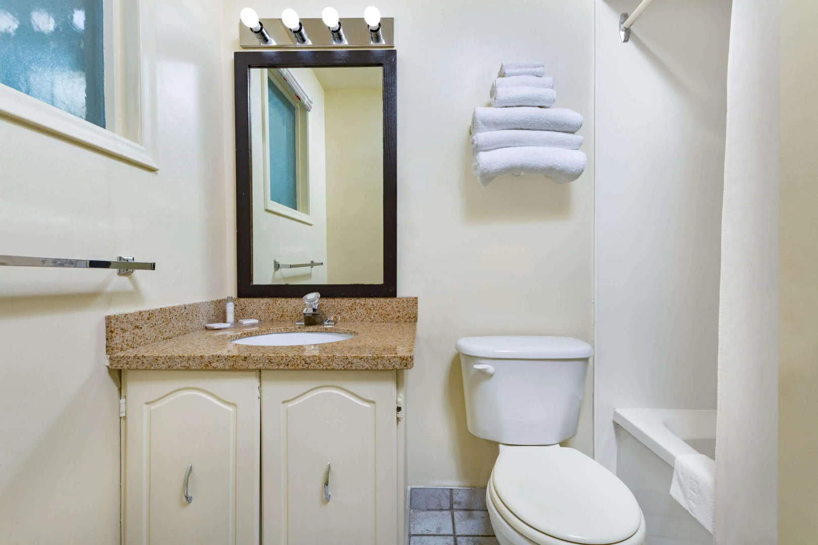 Travelodge by Wyndham Bracebridge