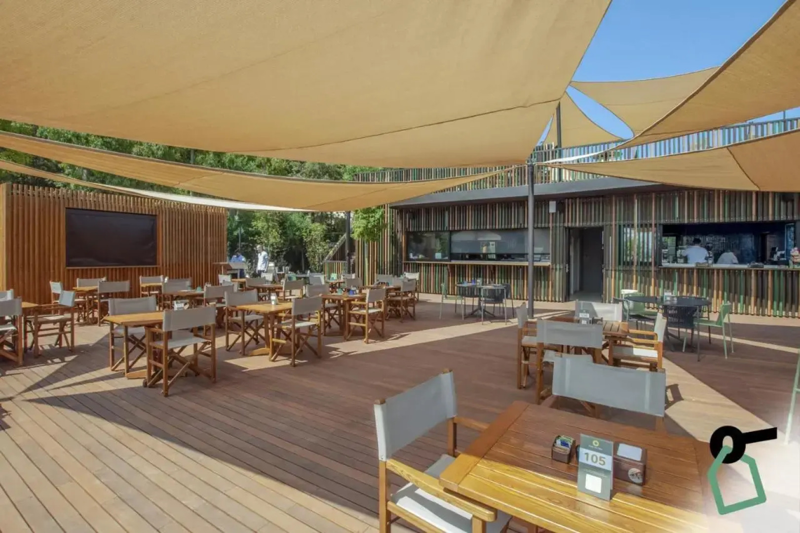 Deluxe - Two Bedroom No.2