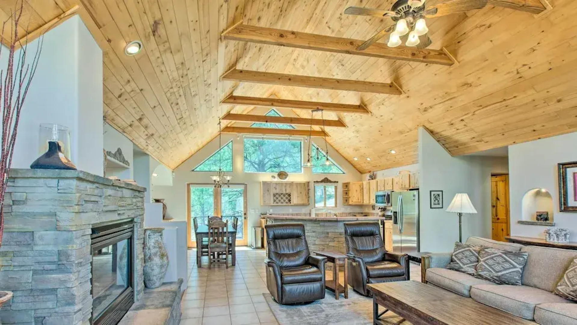 Stunning Angel Fire Cabin w/ Hot Tub & 3 Decks!