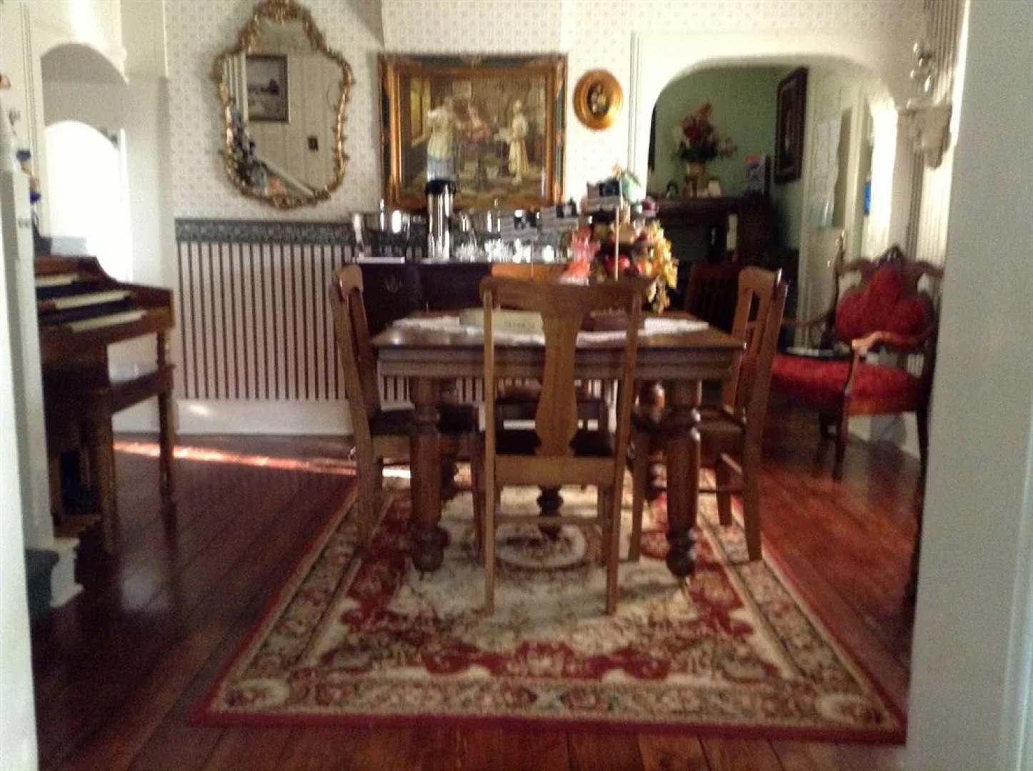 Victoria's Bed and Breakfast