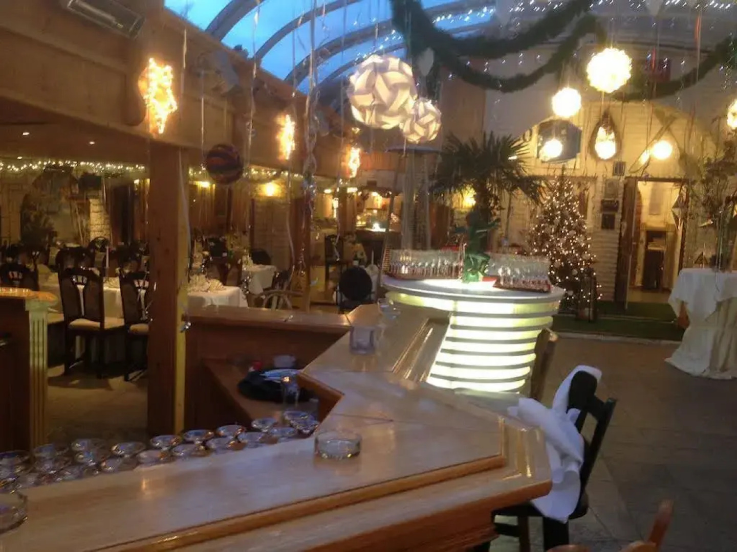 Hotel & Restaurant Bei Baki