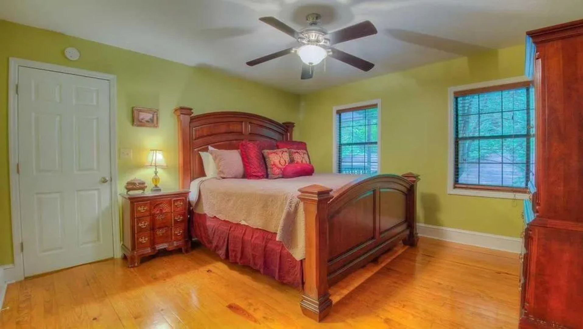 Firefly Lake House by Escape to Blue Ridge