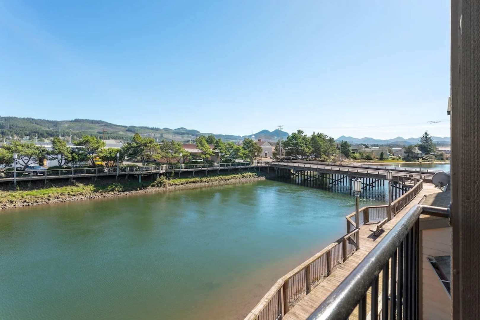 Comfort Inn & Suites By Seaside Convention Center Boardwalk