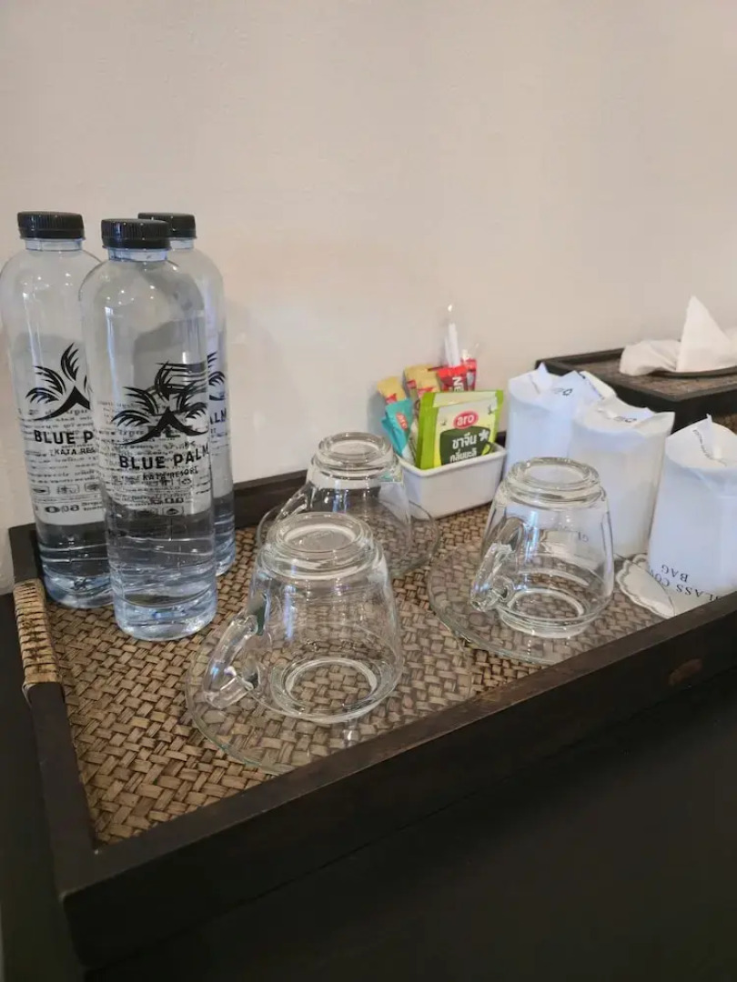 Blue Palm Residence Kata