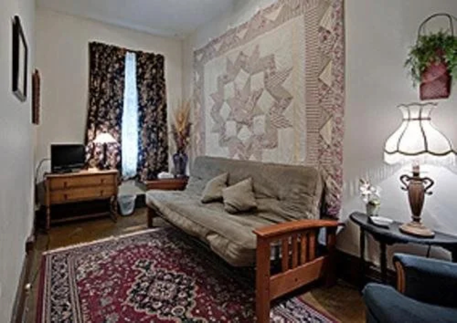 Lackawanna Bed & Breakfast