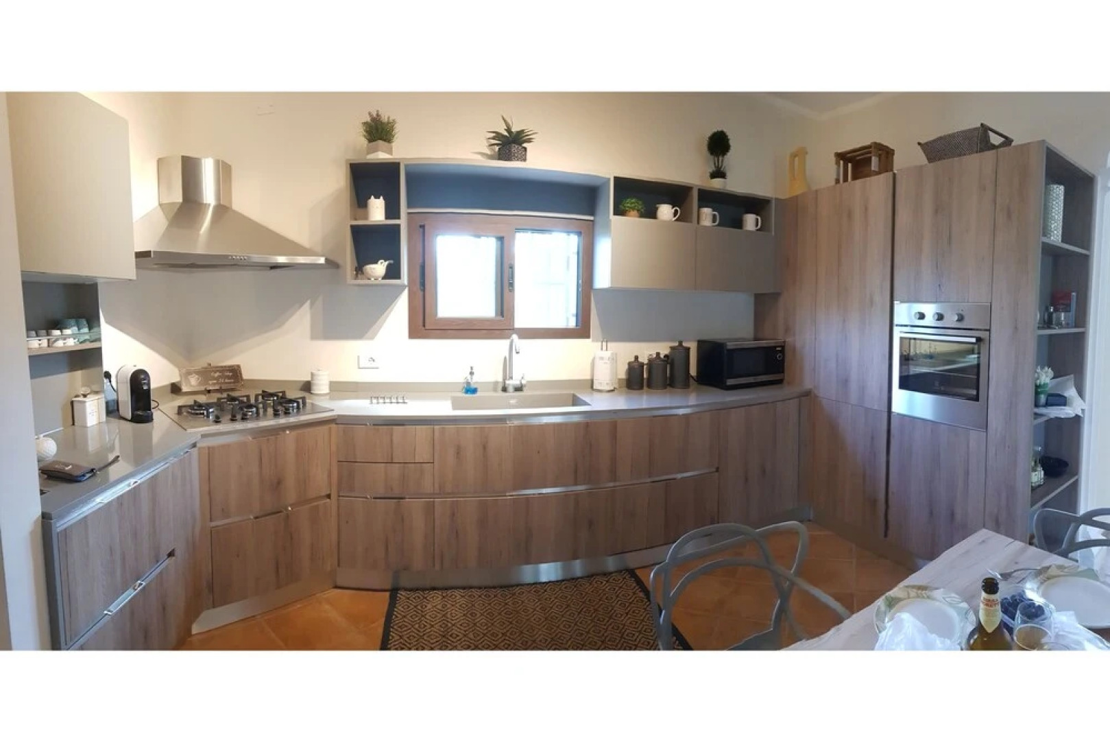 Luxurious villa at shore