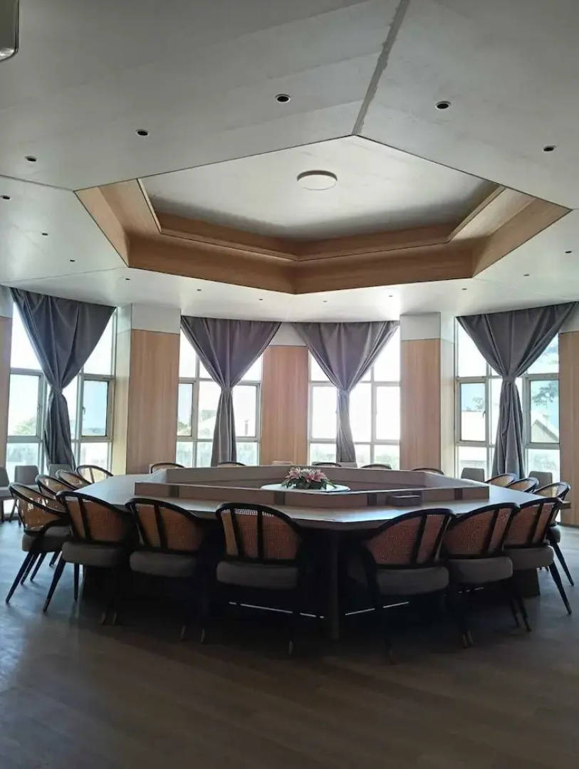 Grace Hotel