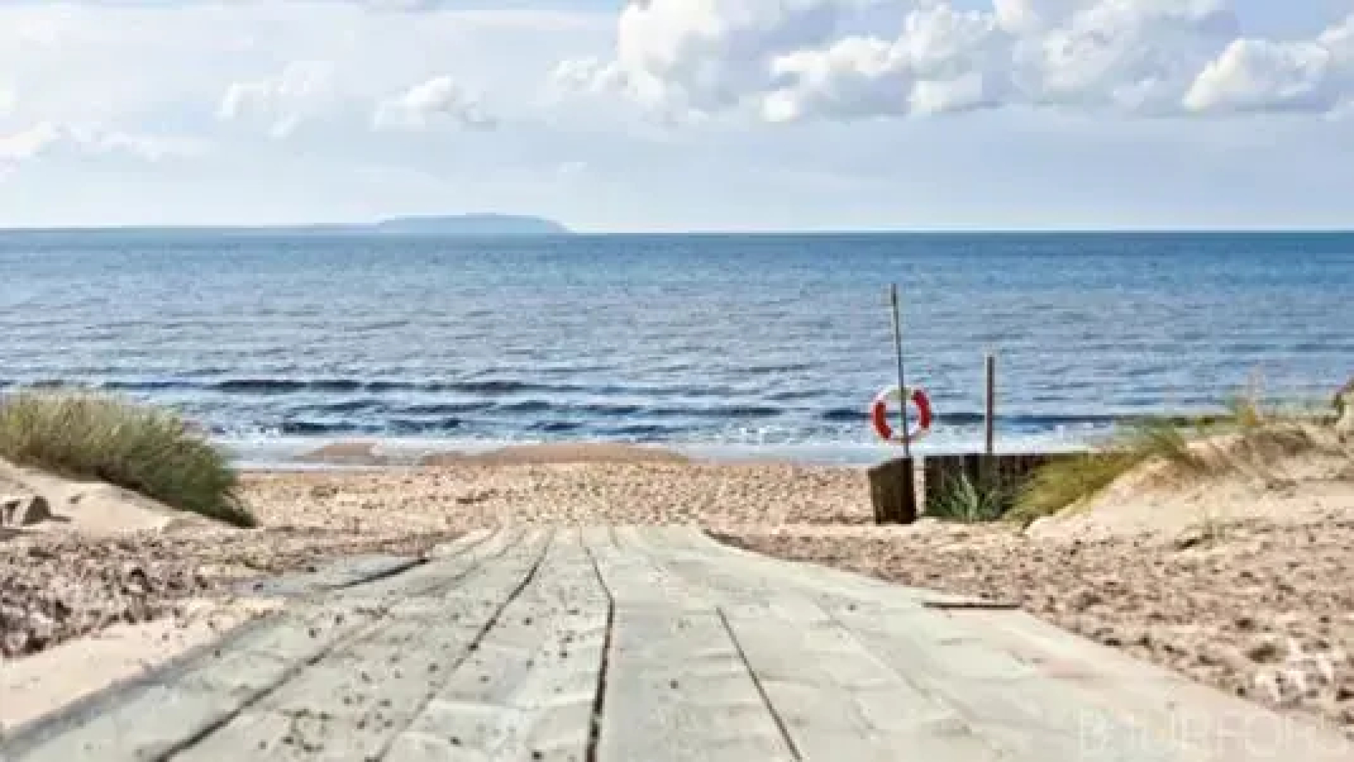 Havsnära 1700-tals Timmerstuga