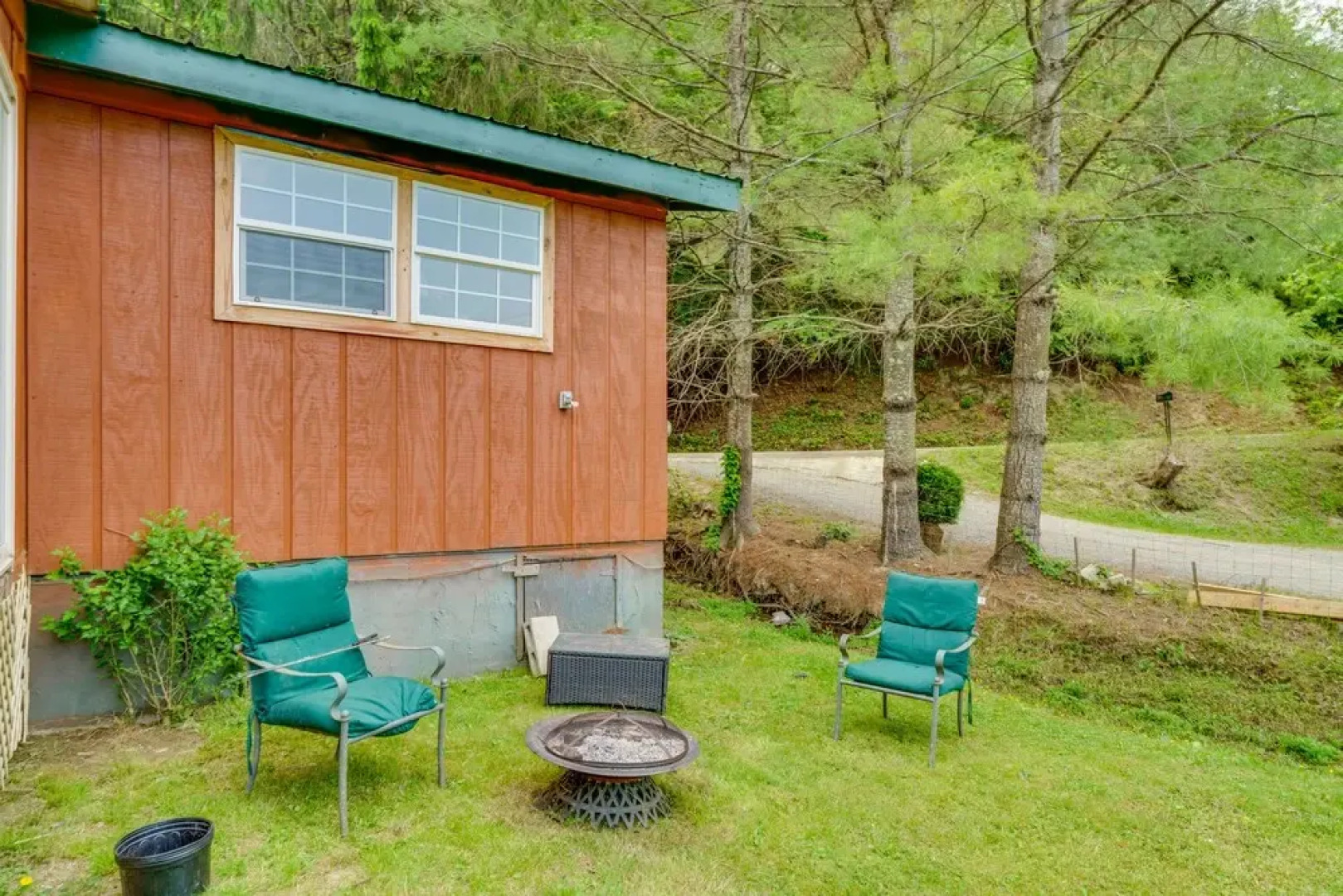 Banner Elk Nature-filled Home w/ Covered Deck!