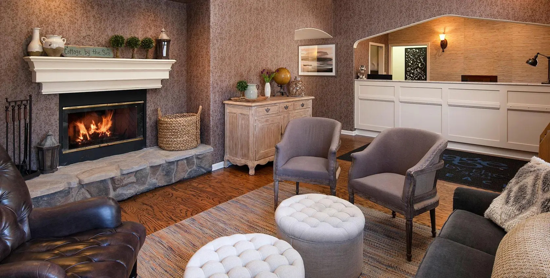 Cottage Inn By The Sea