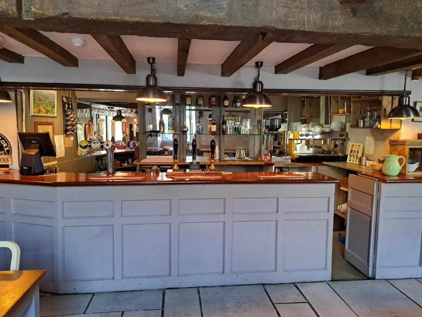 The Ilchester Arms Hotel