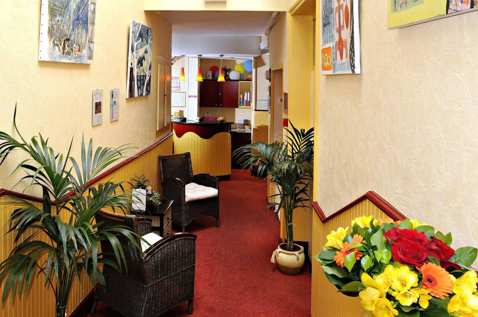 Citôtel le Plat dEtain