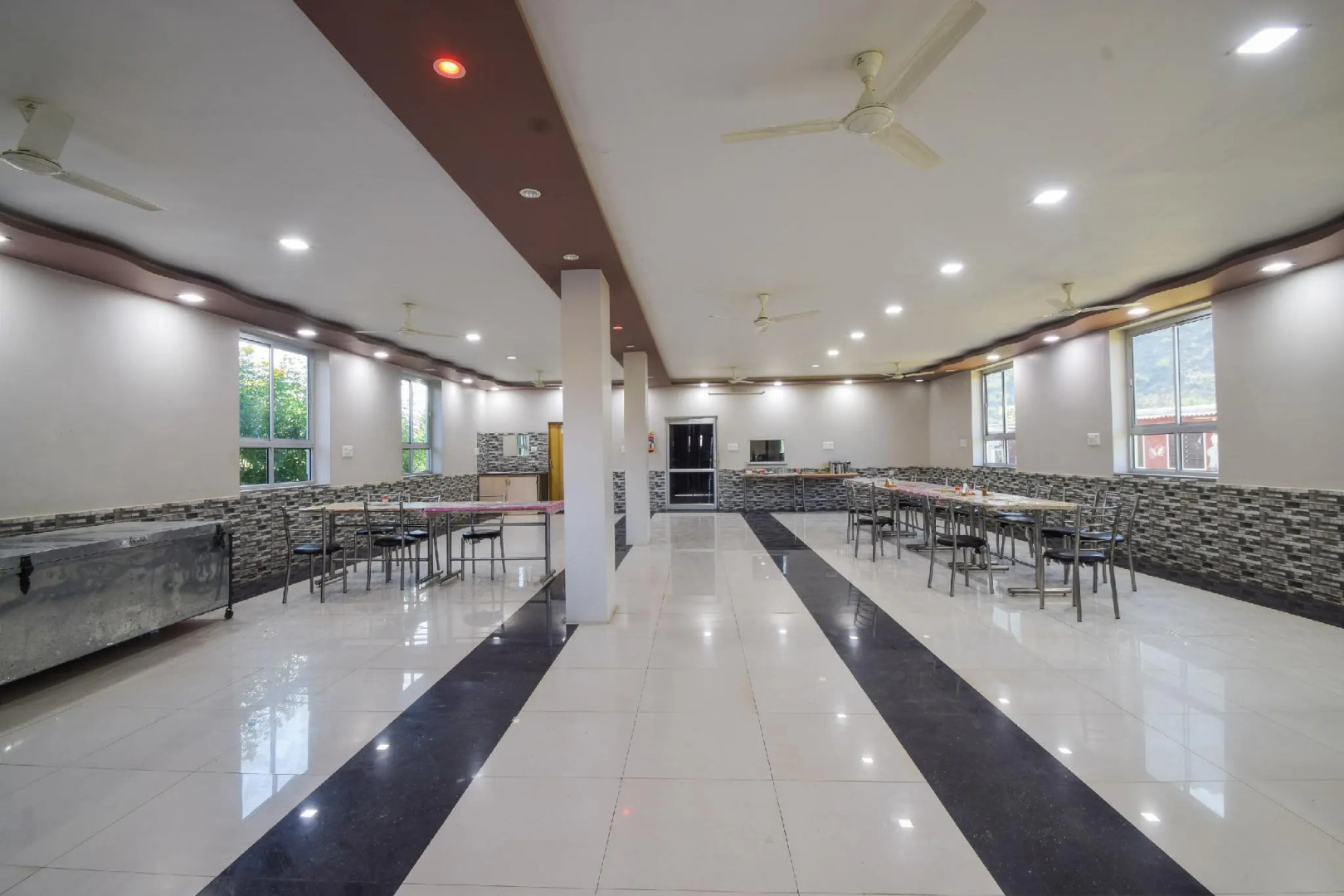 OYO 16709 Green Valley Resort