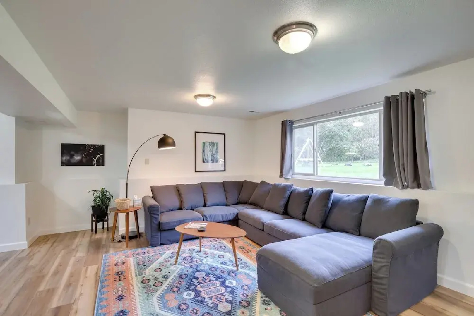 Serene Palmer Home: Walk to Downtown & Riverfront!