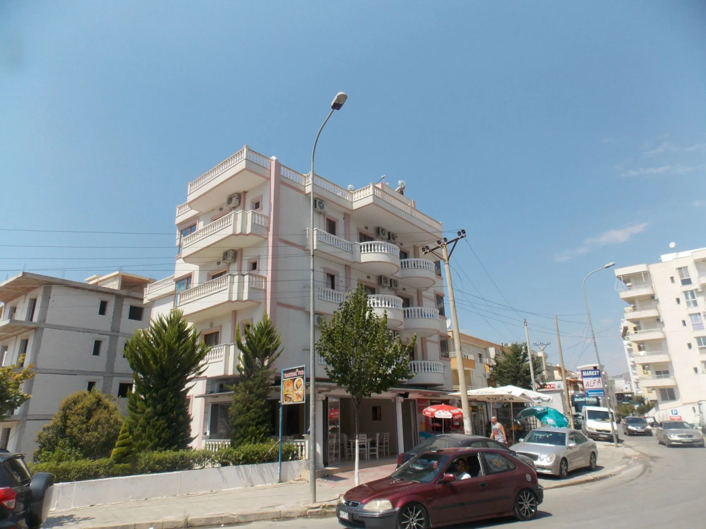 Hotel Alpha