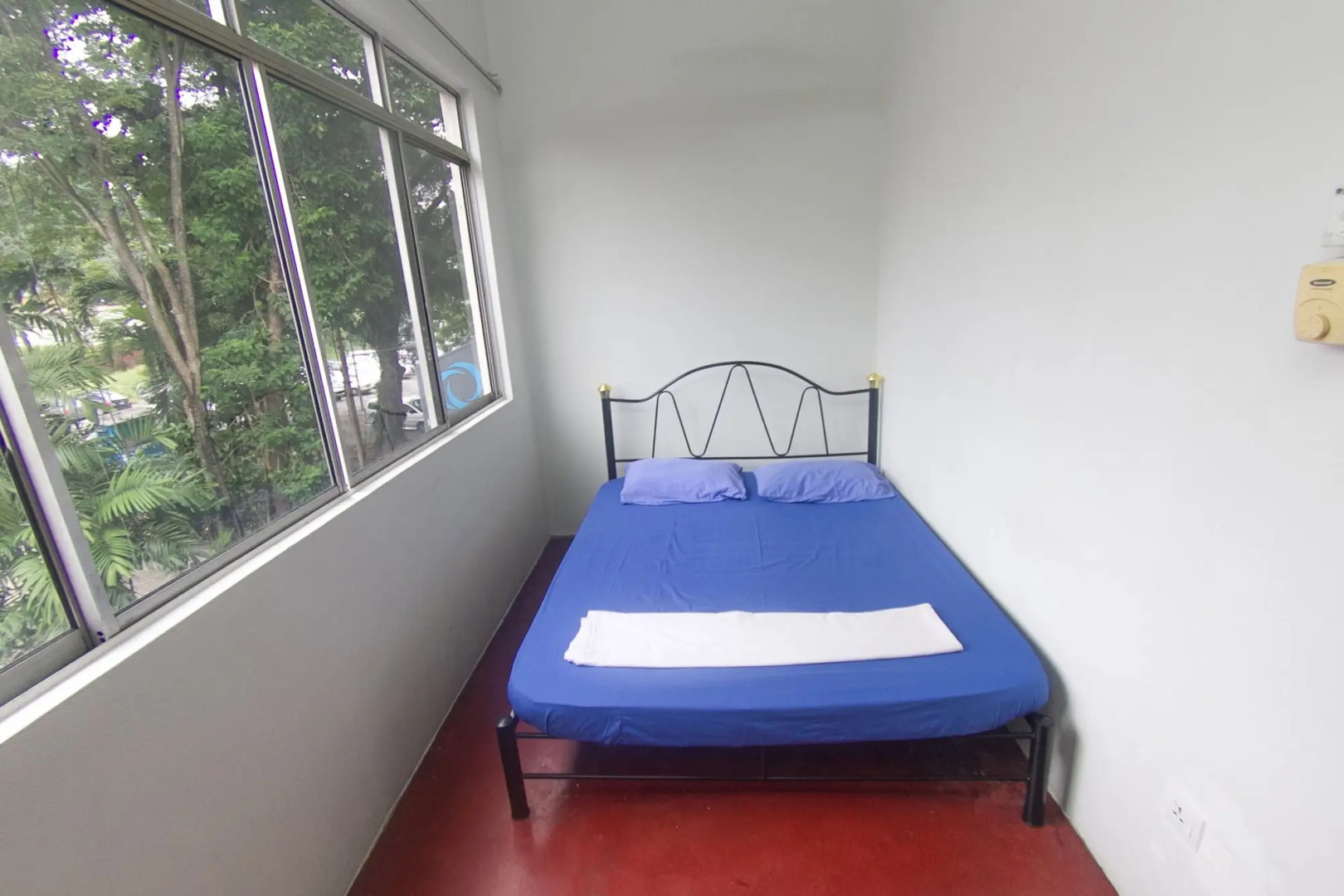 Step Inn Guest House