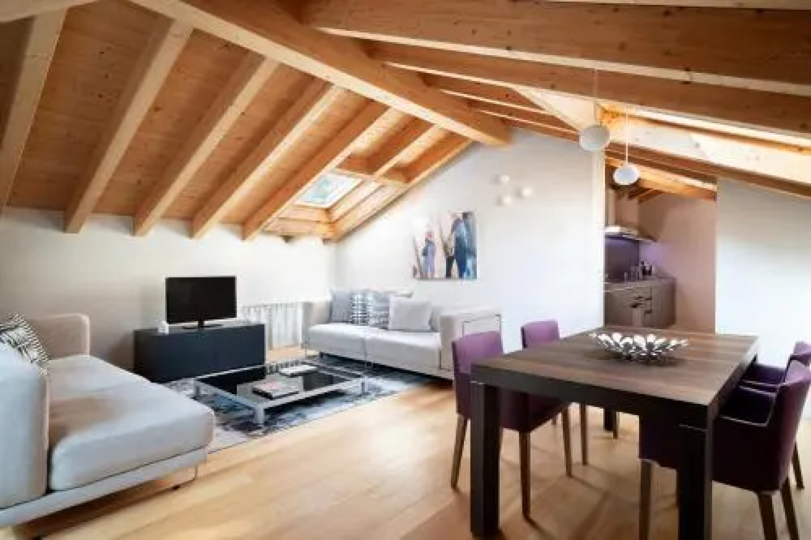 Casa Bianca Apartments