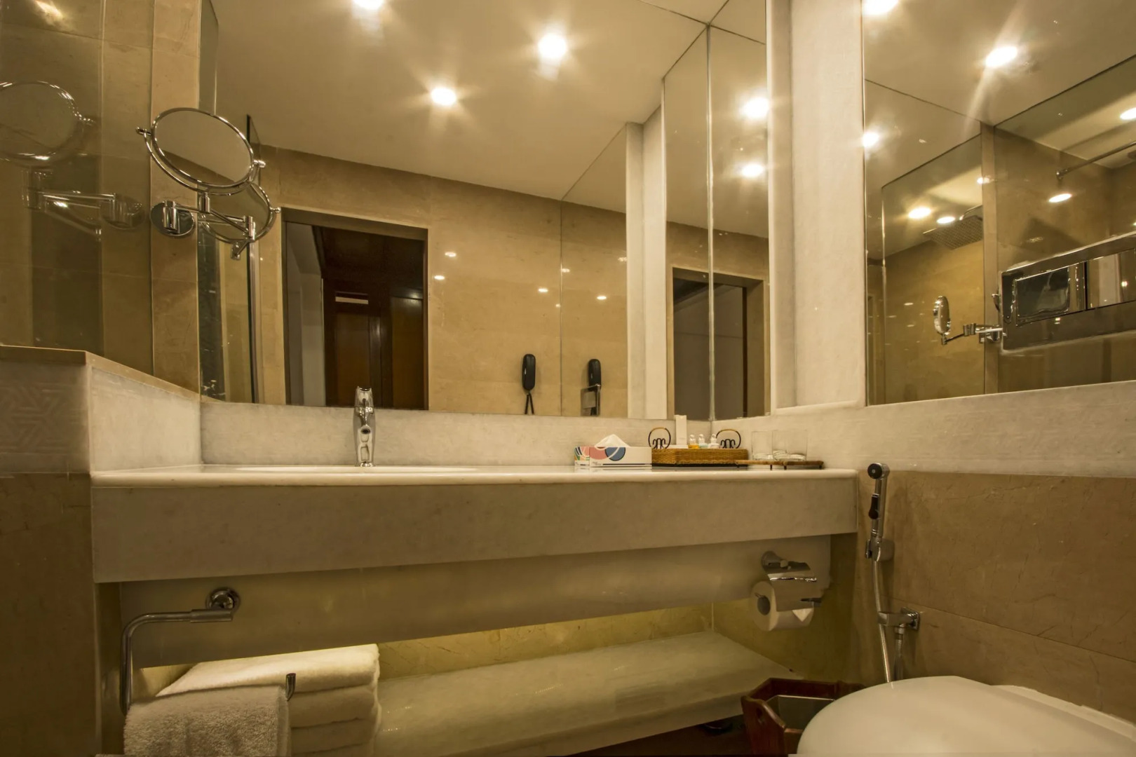 Faisalabad Serena Hotel