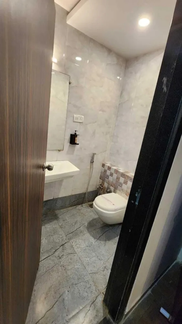 Saibaba International Supreme Hotel