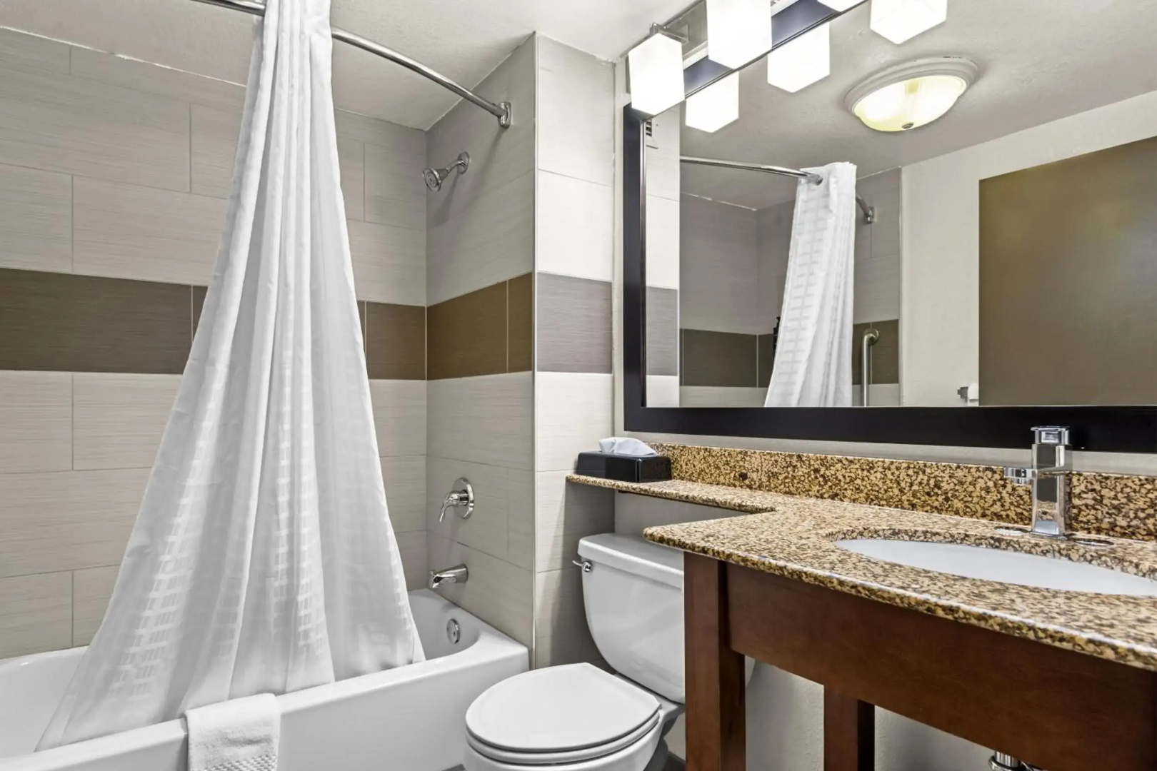 Hotel Concord Syracuse, an Ascend Collection Hotel
