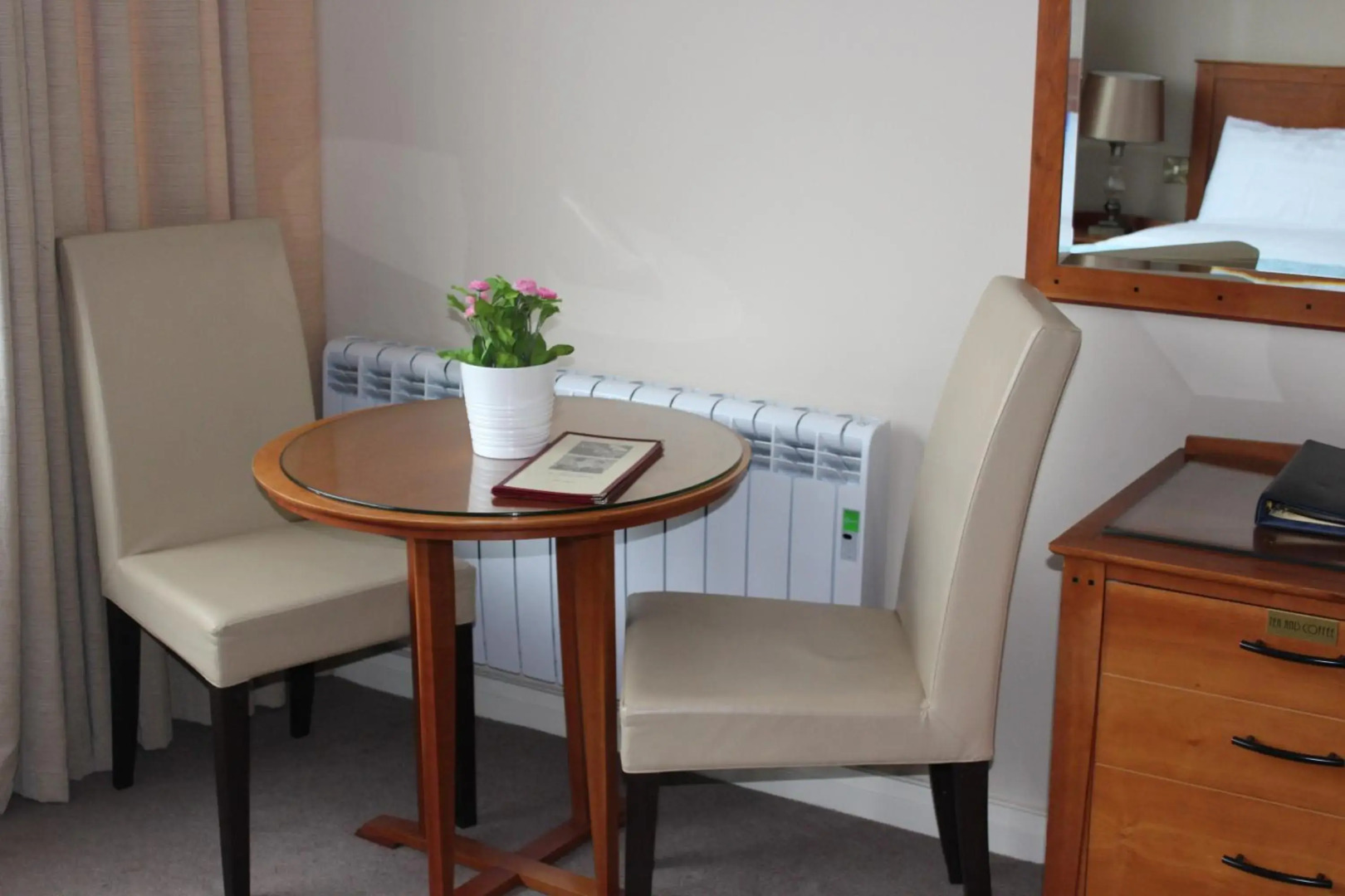 Alcock & Brown Hotel