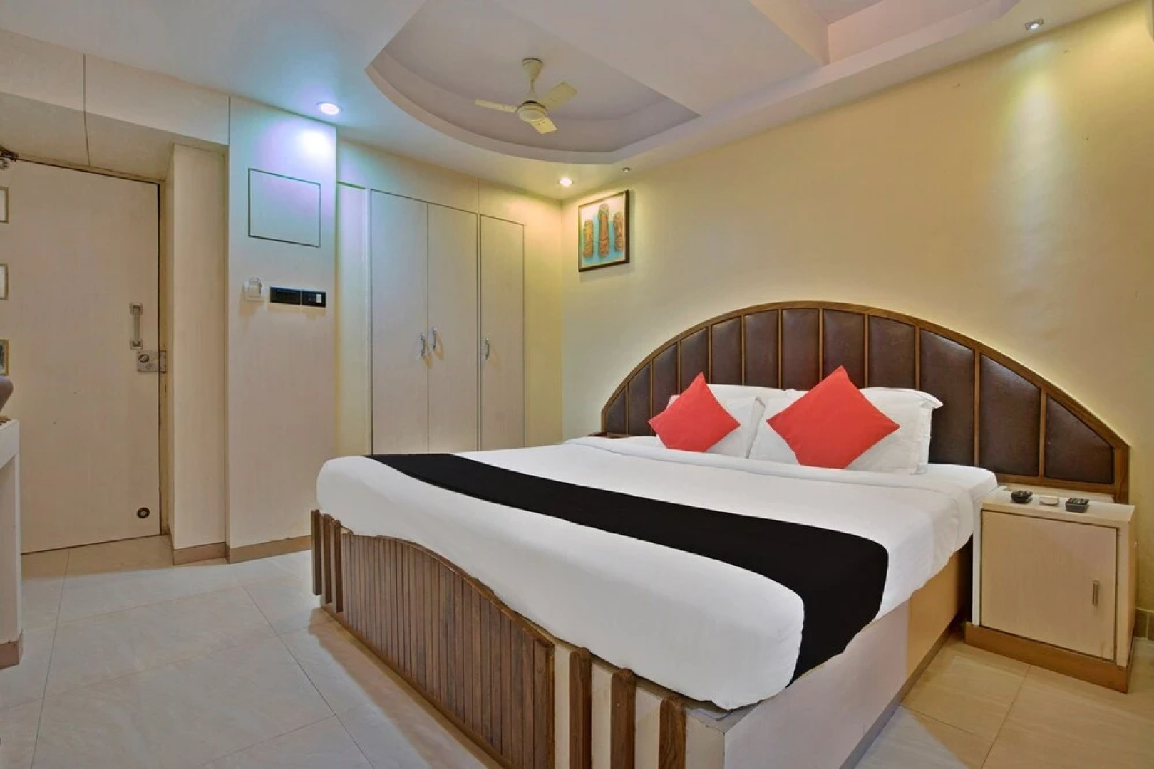 Capital O 1585 Hotel Palash Residency