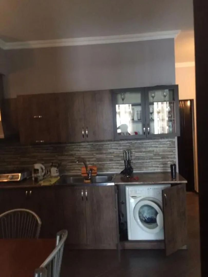 Snow Plaza Apartments 46