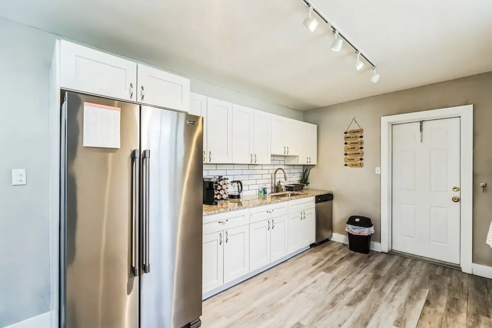 Tropical Oasis Retreat In Oakland Park, Fl 3 Bedroom Home by RedAwning