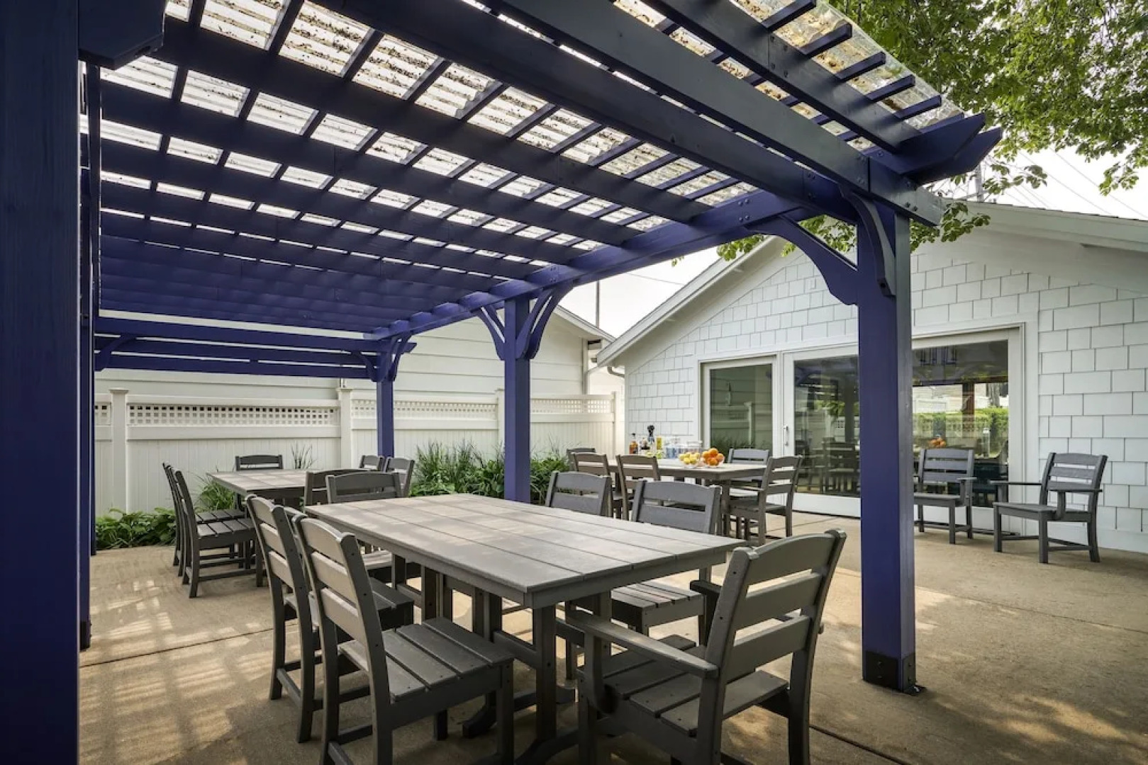 The Neighborhood Hotel-New Buffalo