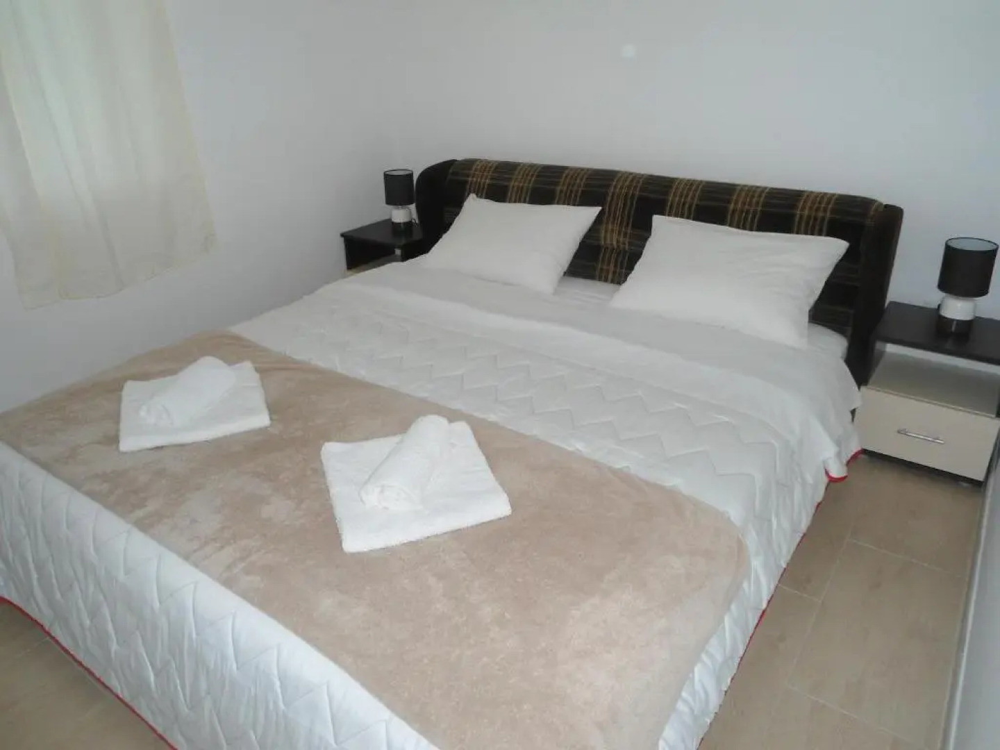 Apartments Raskovic I