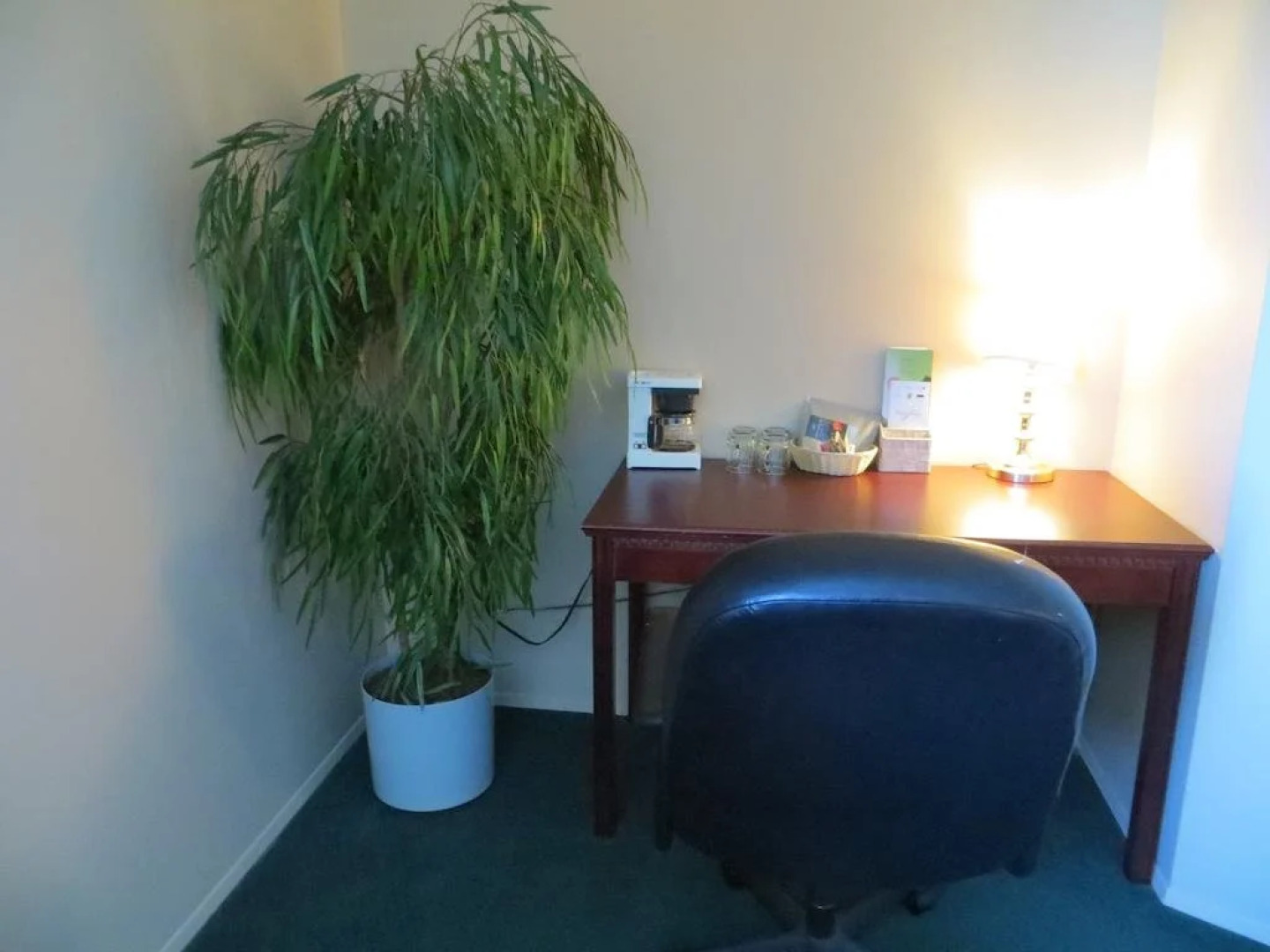 Travelodge by Wyndham Lacombe