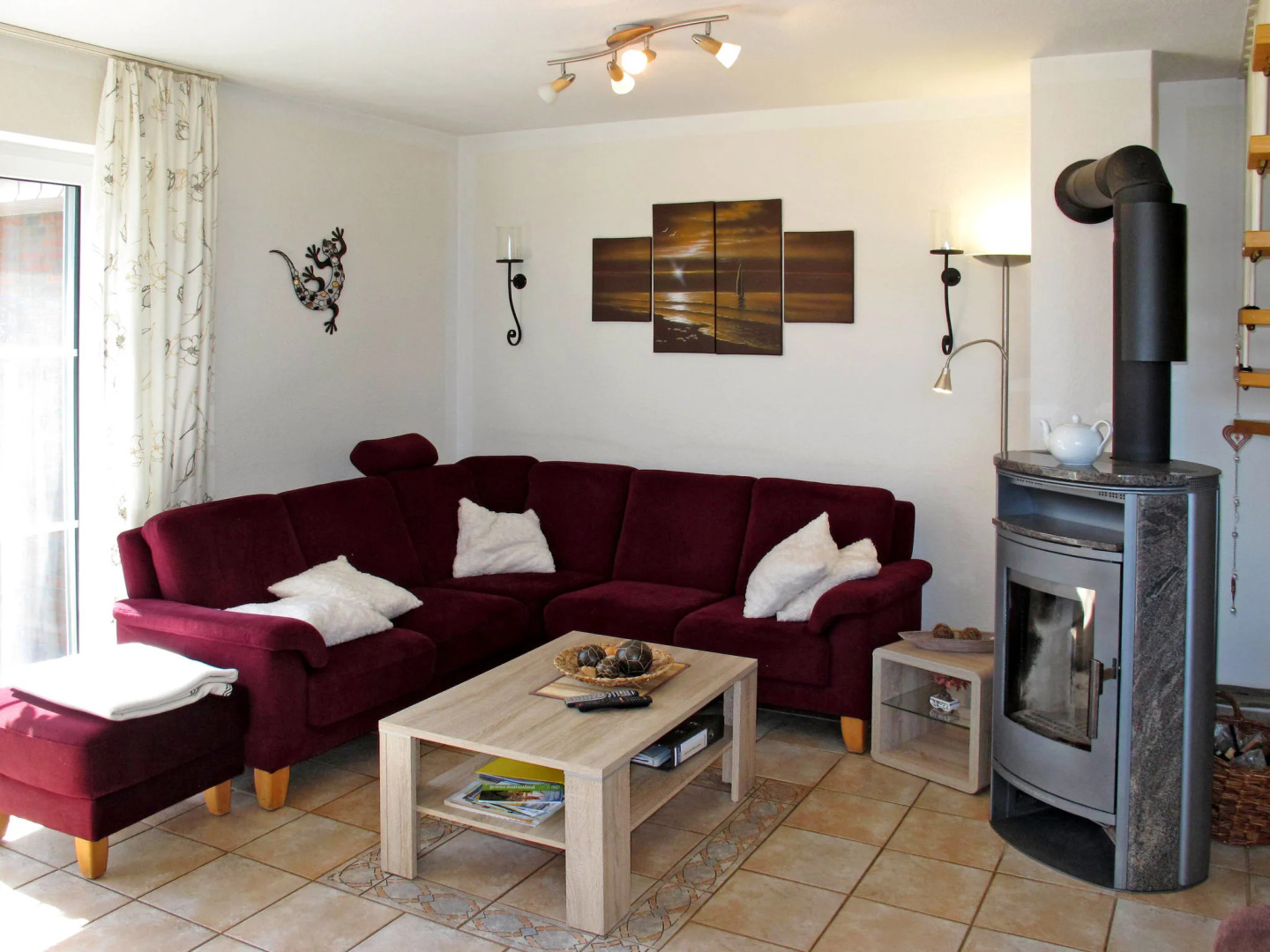 Holiday Home Ferienhaus Conny (TIM130)