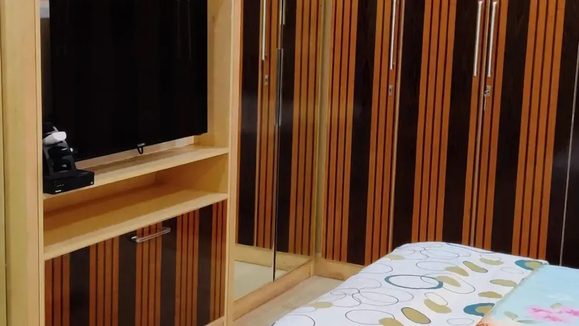 Room in Condo - 'mount View Double-bed' By Aparna Bienvenue !