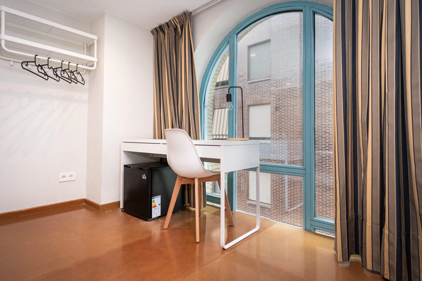 VTZ Orús Factory Hotel - Parking Muy Económico