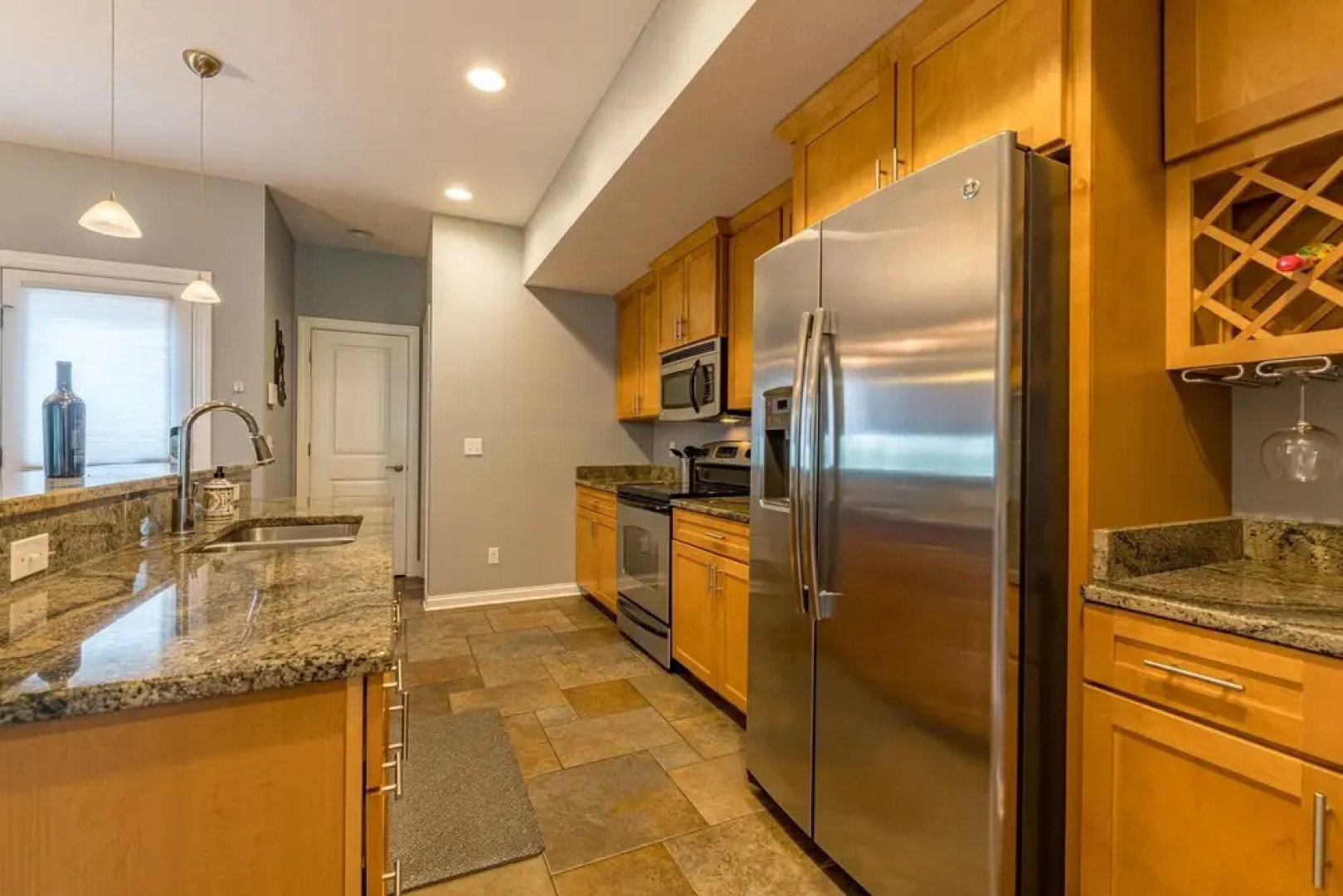 Central Cleveland Gem W/ Direct Skyline View! 2 Bedroom Home by Redawning