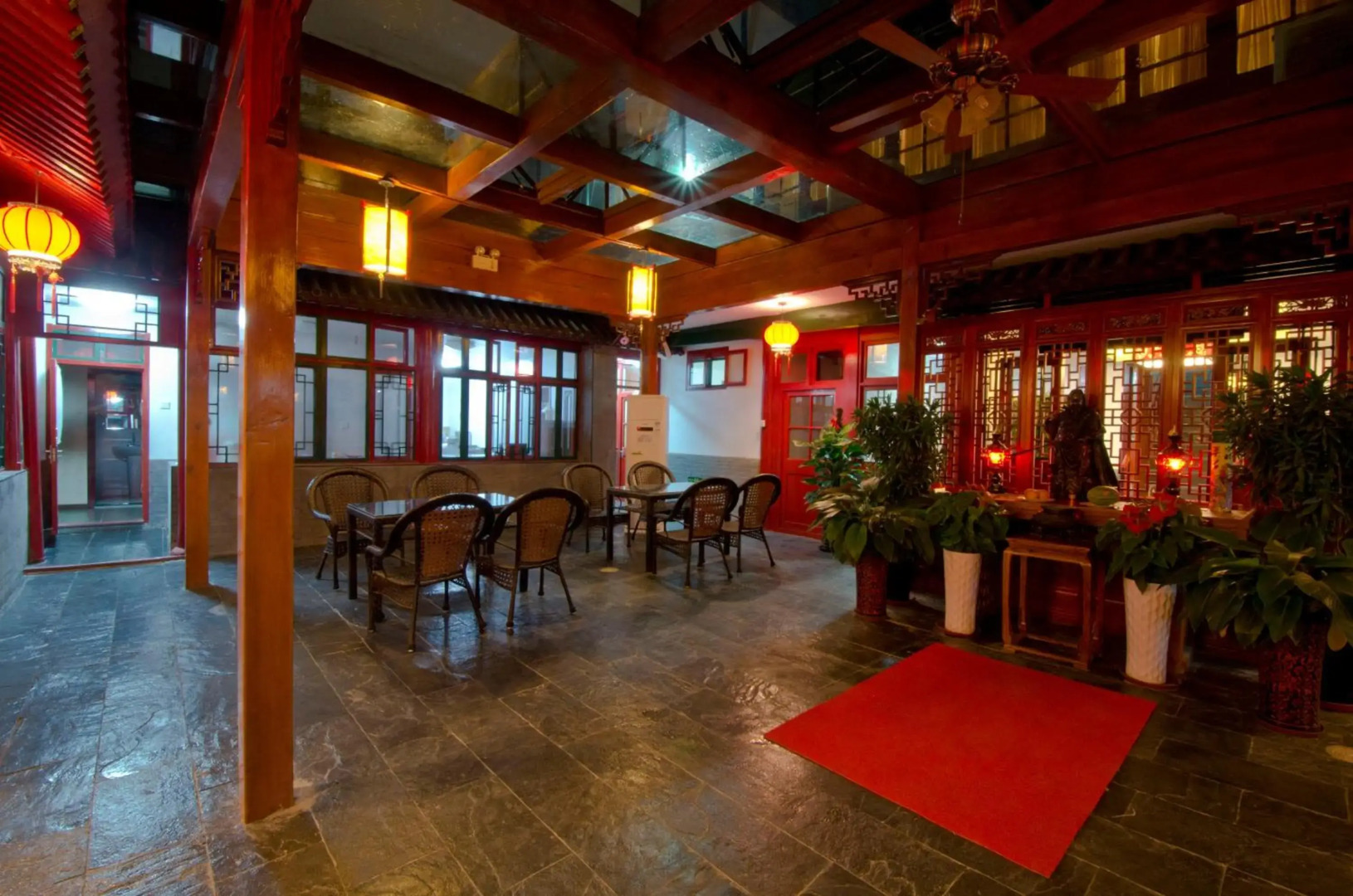 Qianmen Courtyard Hotel