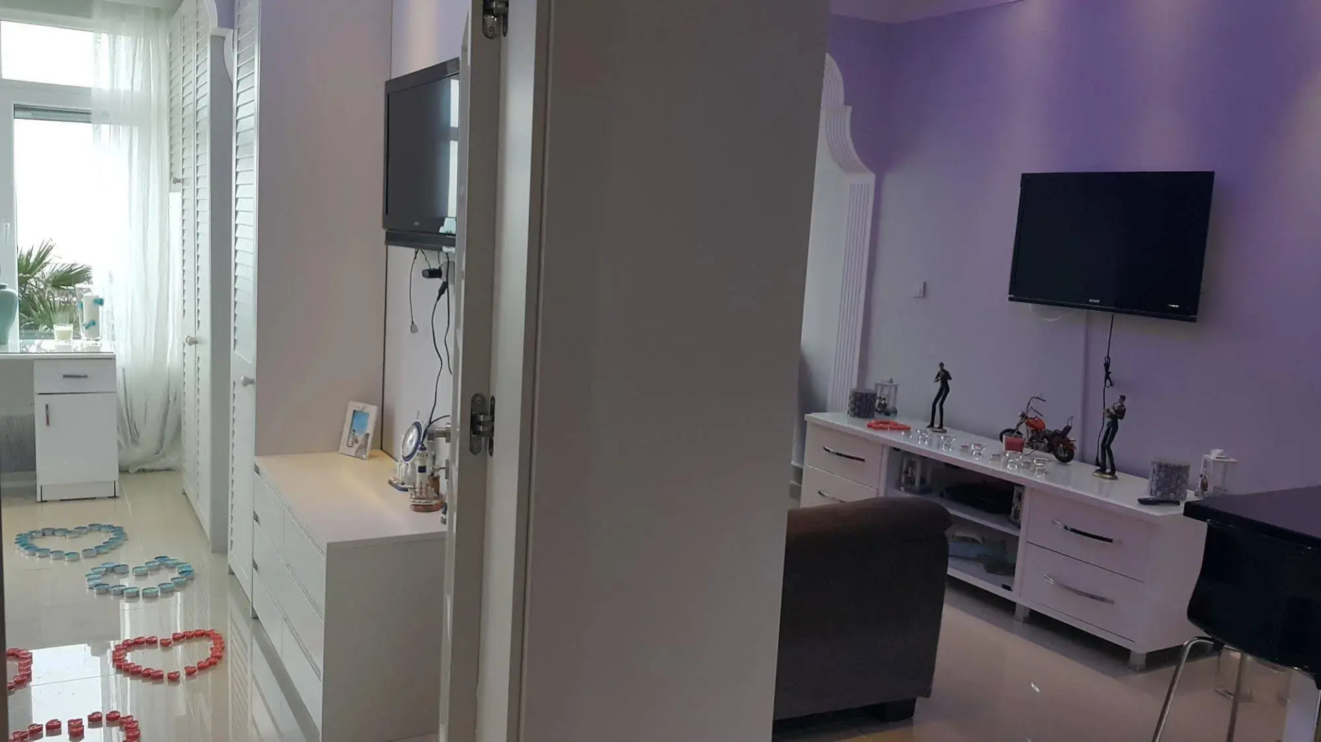 Yasemin Suite