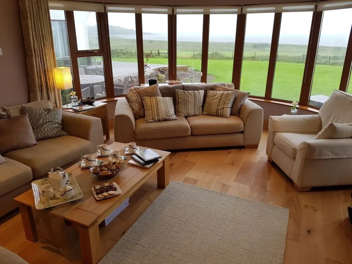 Shoreline at Mount Stewart B&B