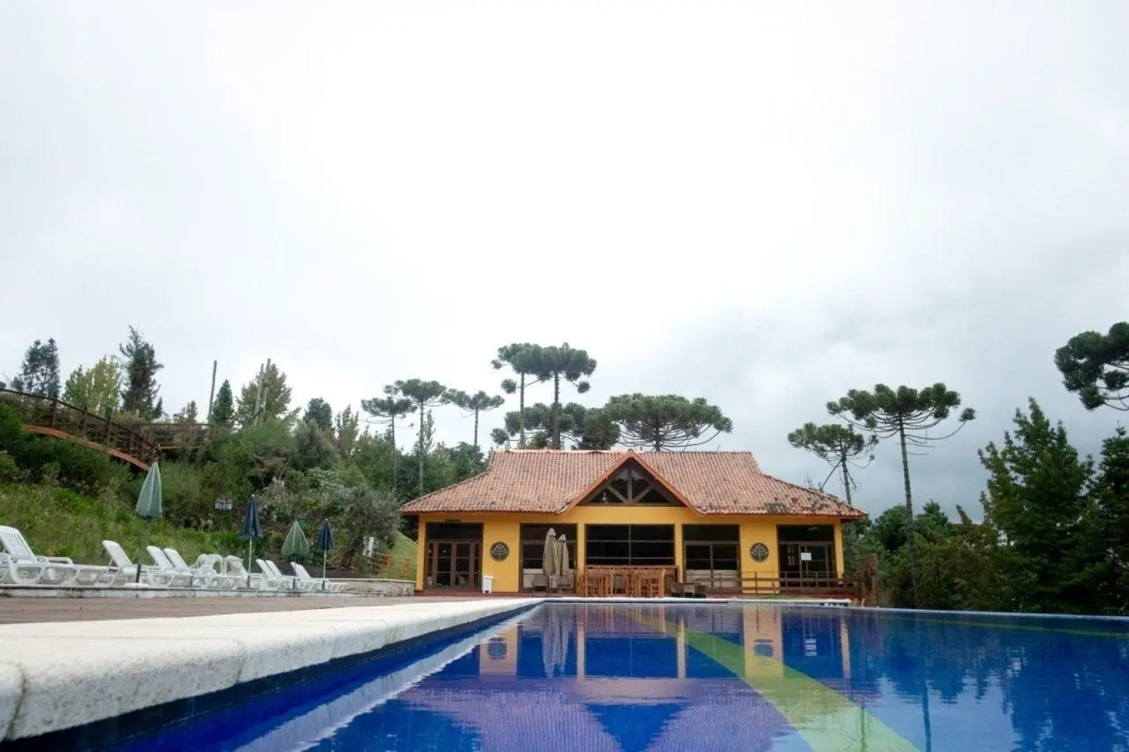 Surya-Pan Hotel Refúgio