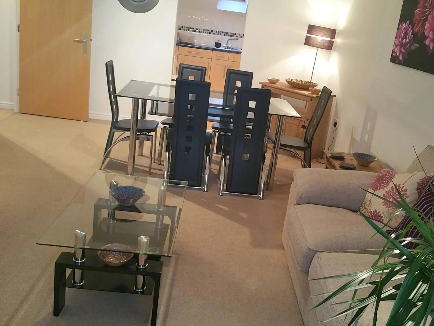 The Luxurious Riverside (Peymans)