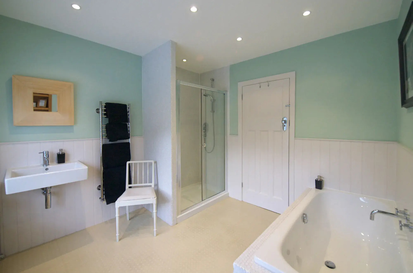 Leyland Country House