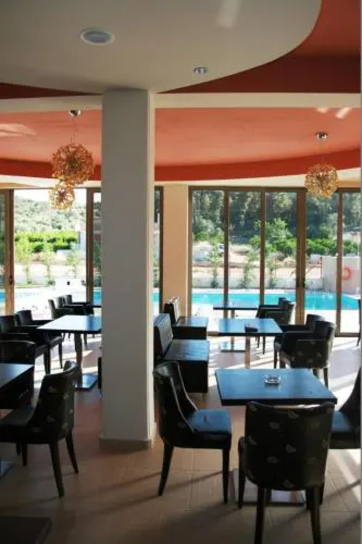 Zeis Edo Luxury Apartments