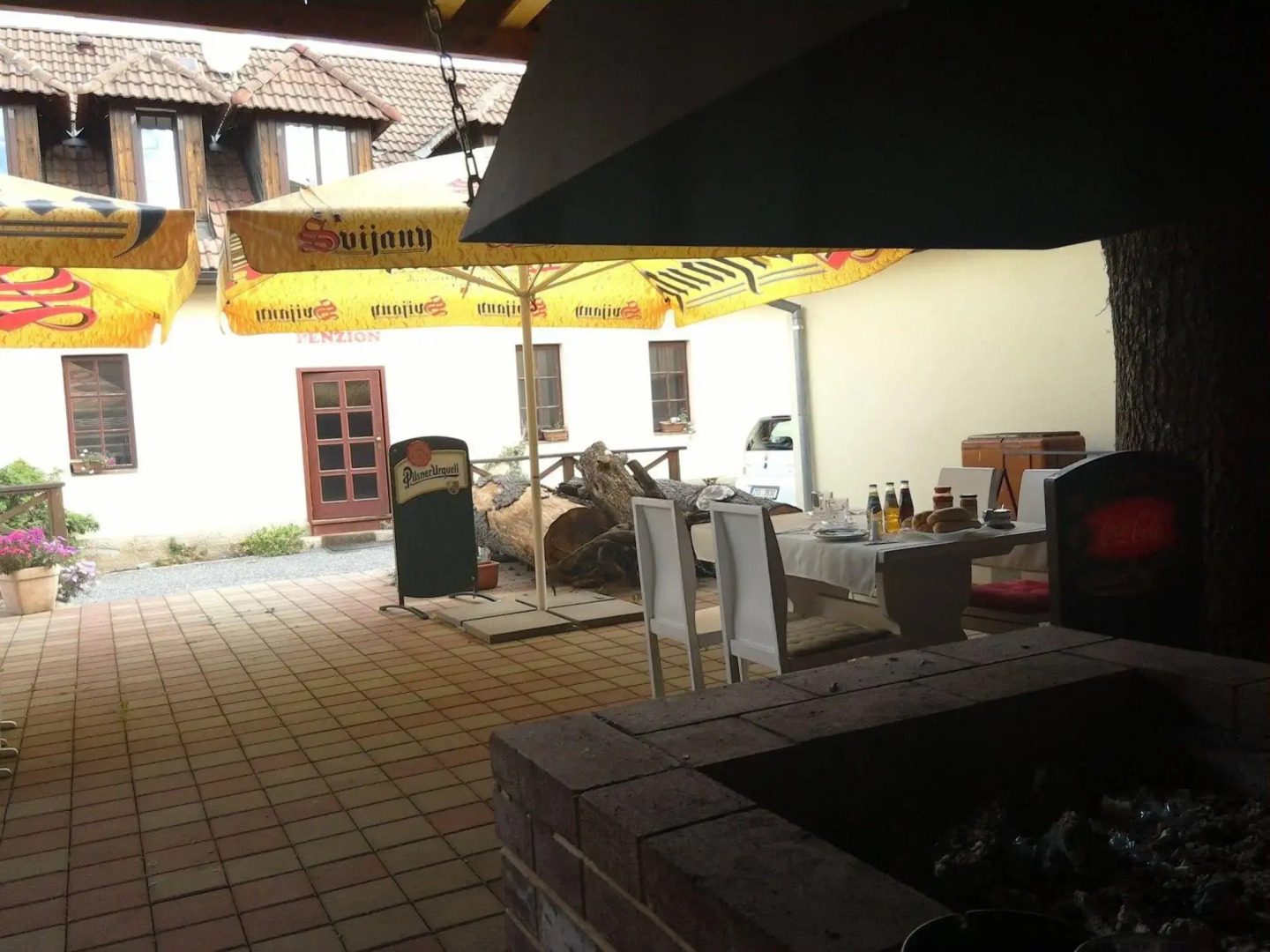 Penzion a Restaurace Na Jízdárně