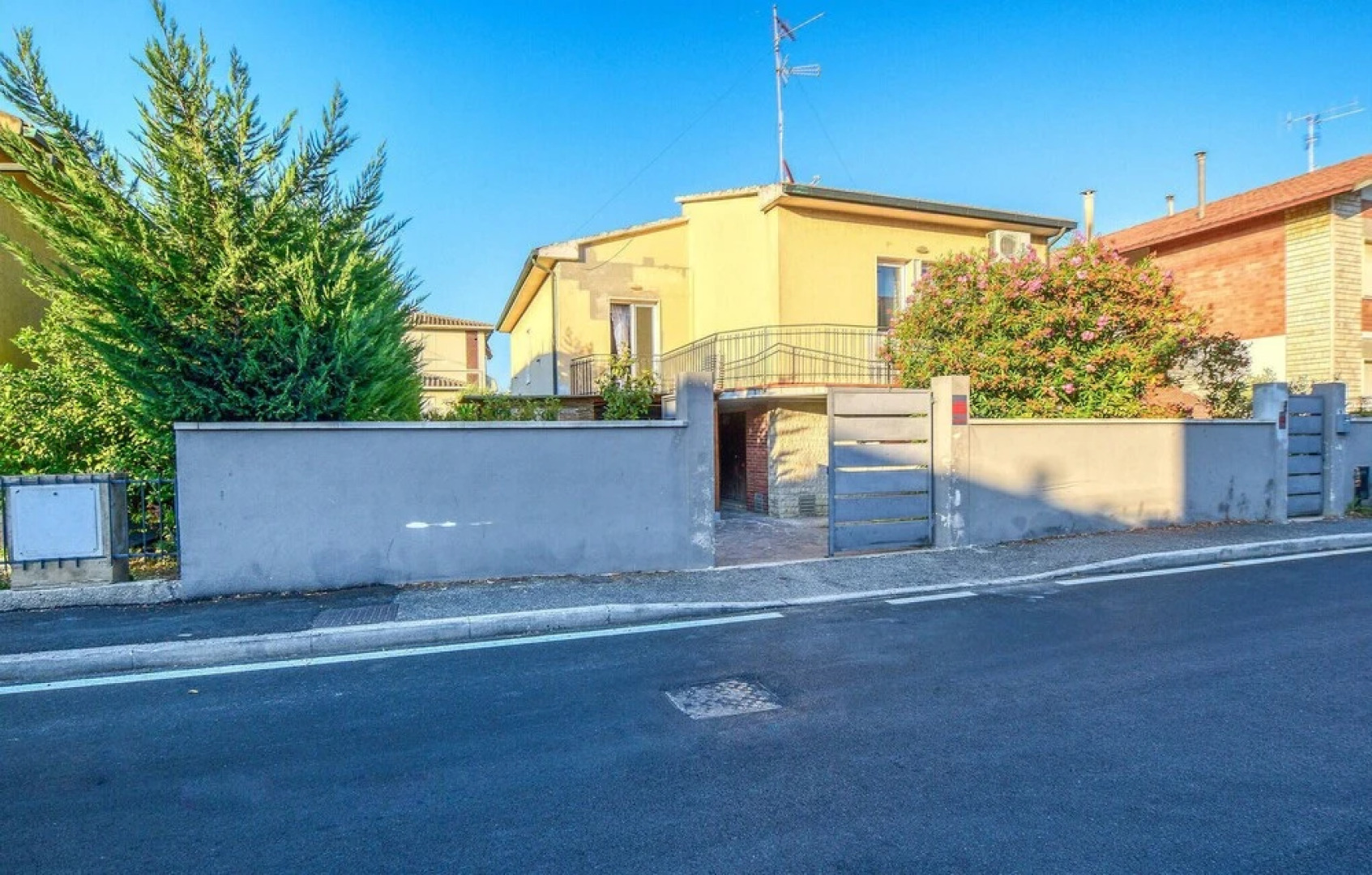 Amazing Apartment in Venturina Terme With Wifi and 2 Bedrooms