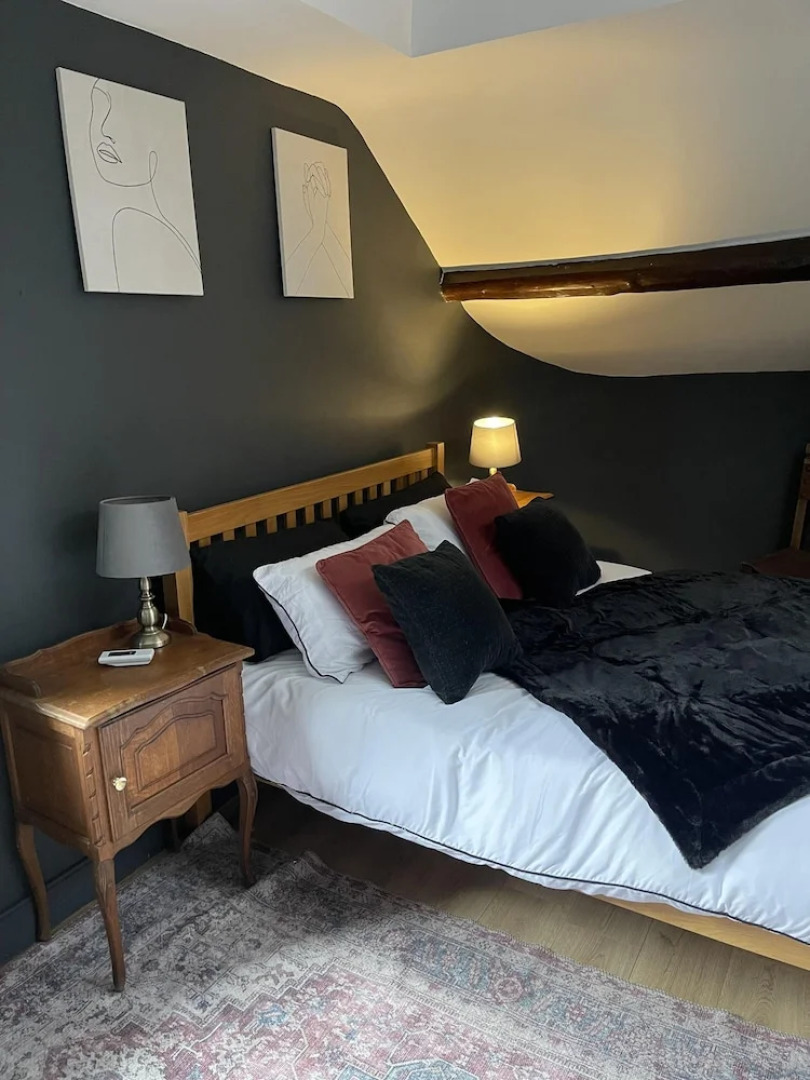 Stunning 2-bedroomed Cottage