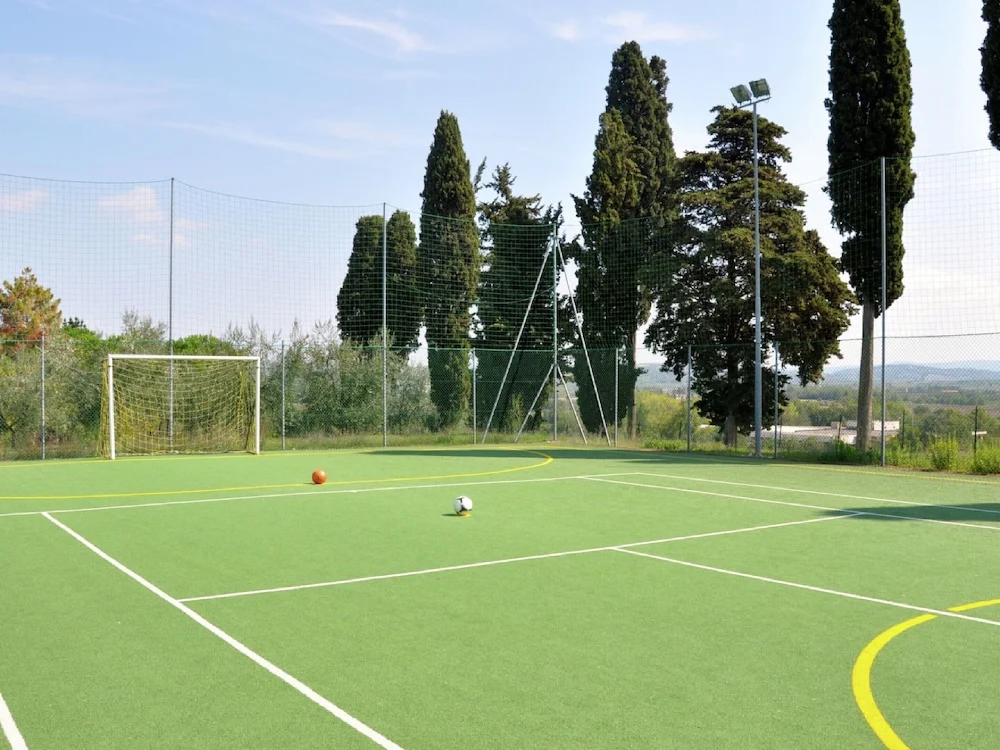 Cozy Apartment With Terrace in Tuscany