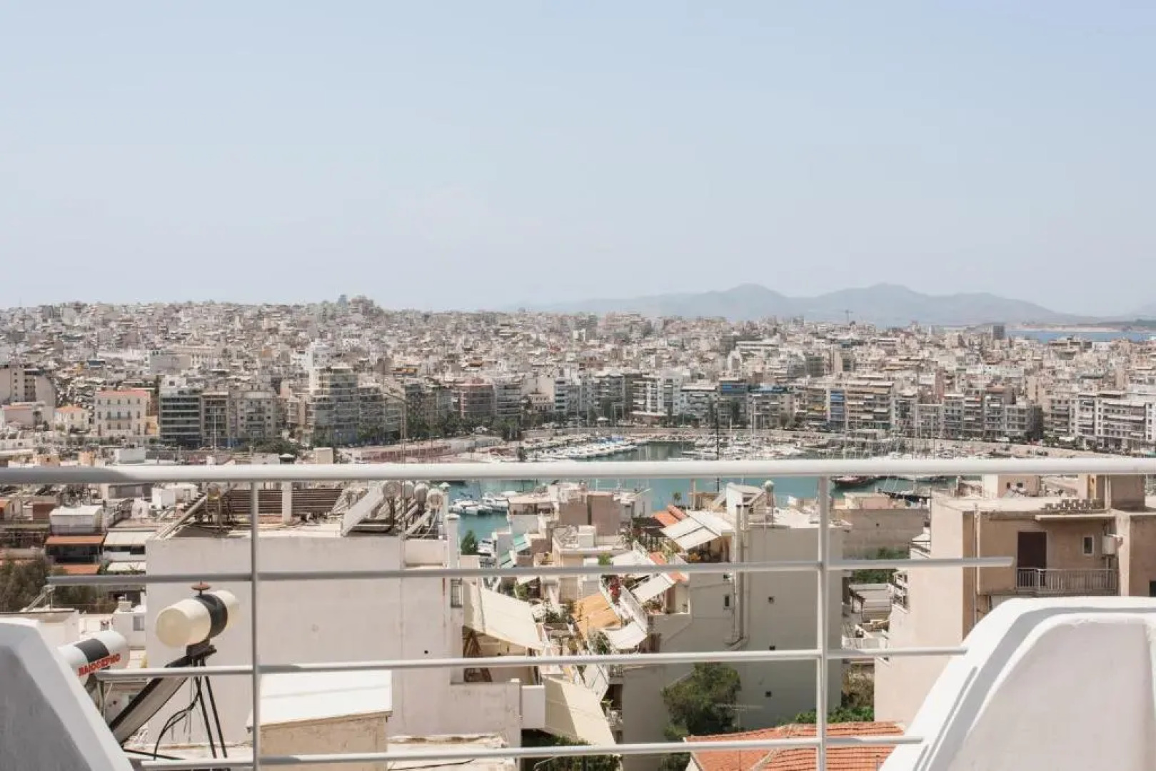 Holodek Apartments : Kastella