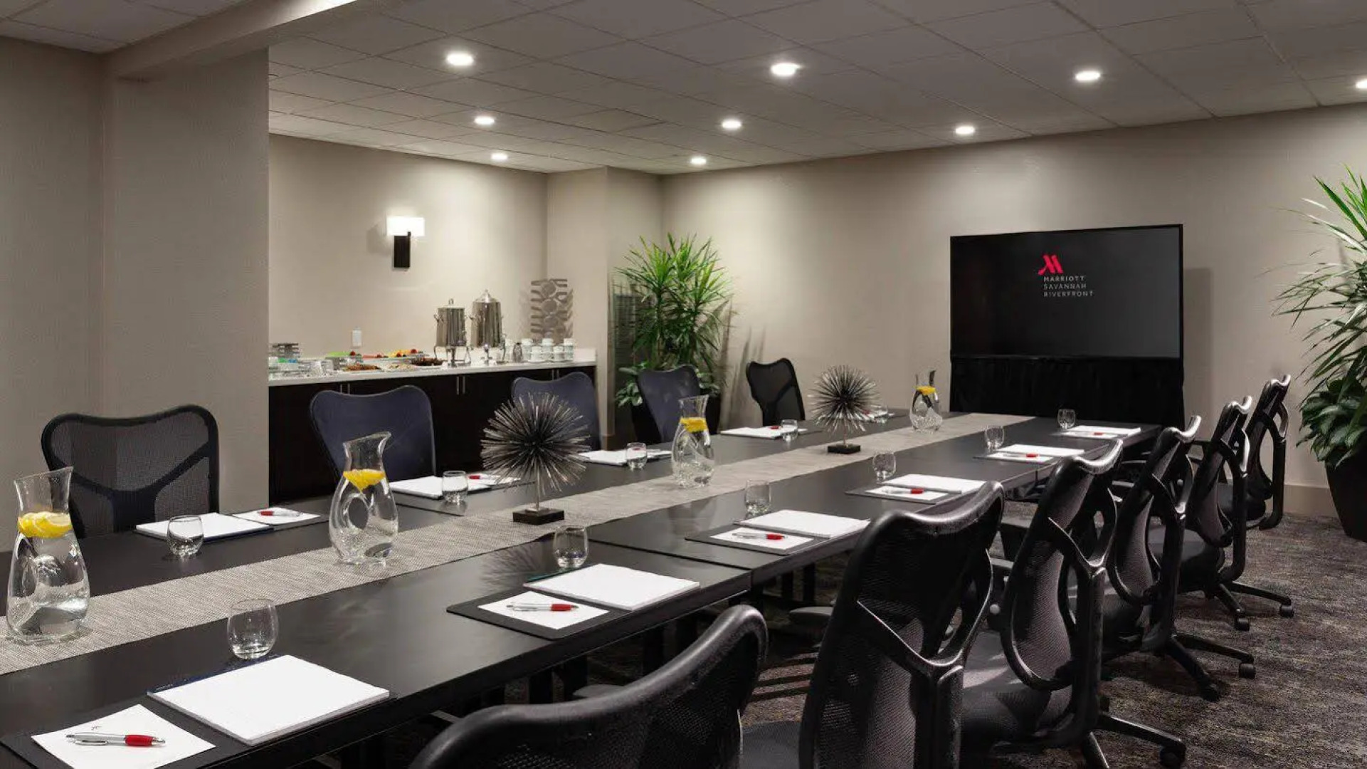 Marriott Savannah Riverfront