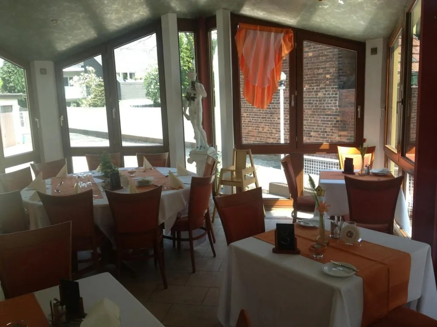 Hotel Restaurant Flora